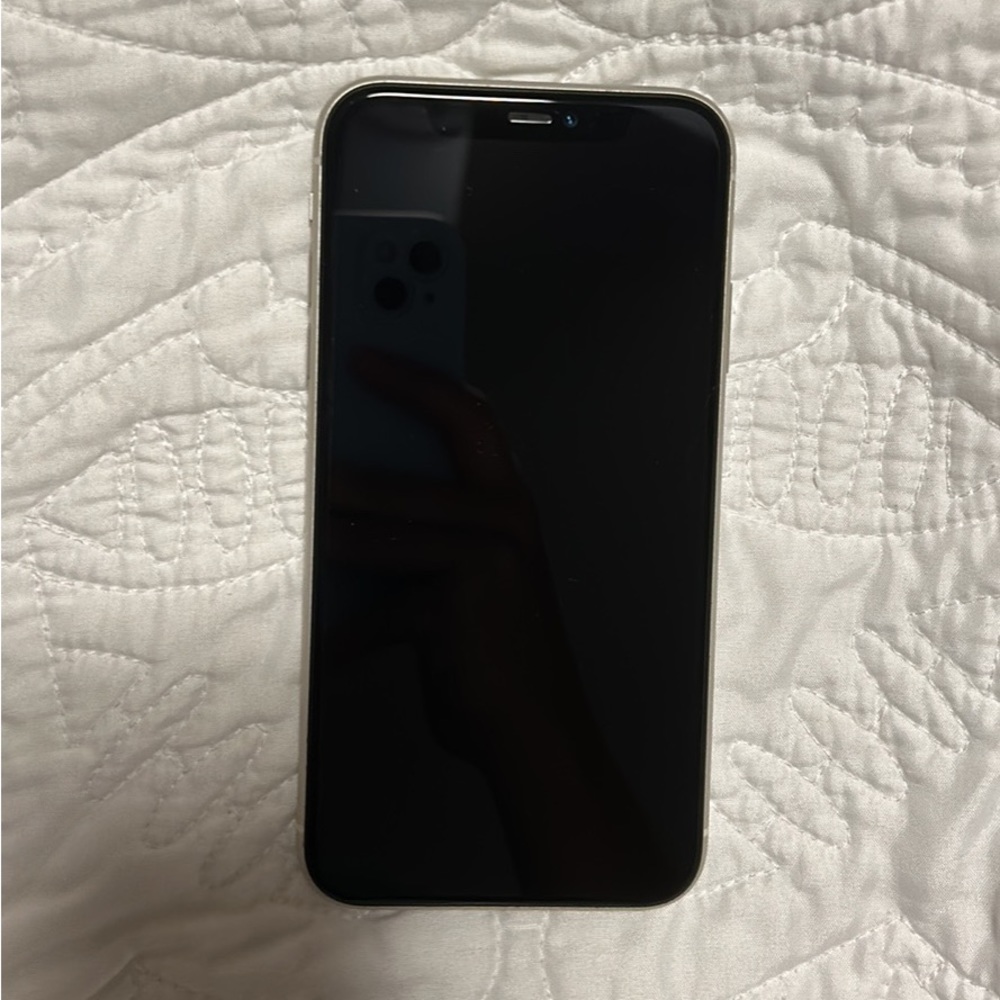 Apple iPhone 11 128 gb white